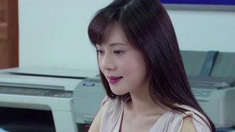 美女的胸给男人玩视频,美女胸型互动视频，男性观众福利大放送！